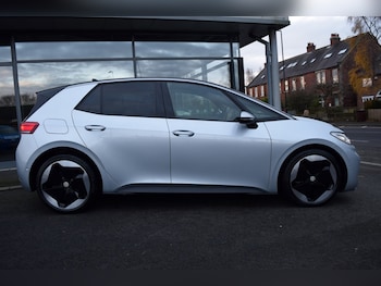 Used Volkswagen ID.3 2024 for sale - 76749057: Photo