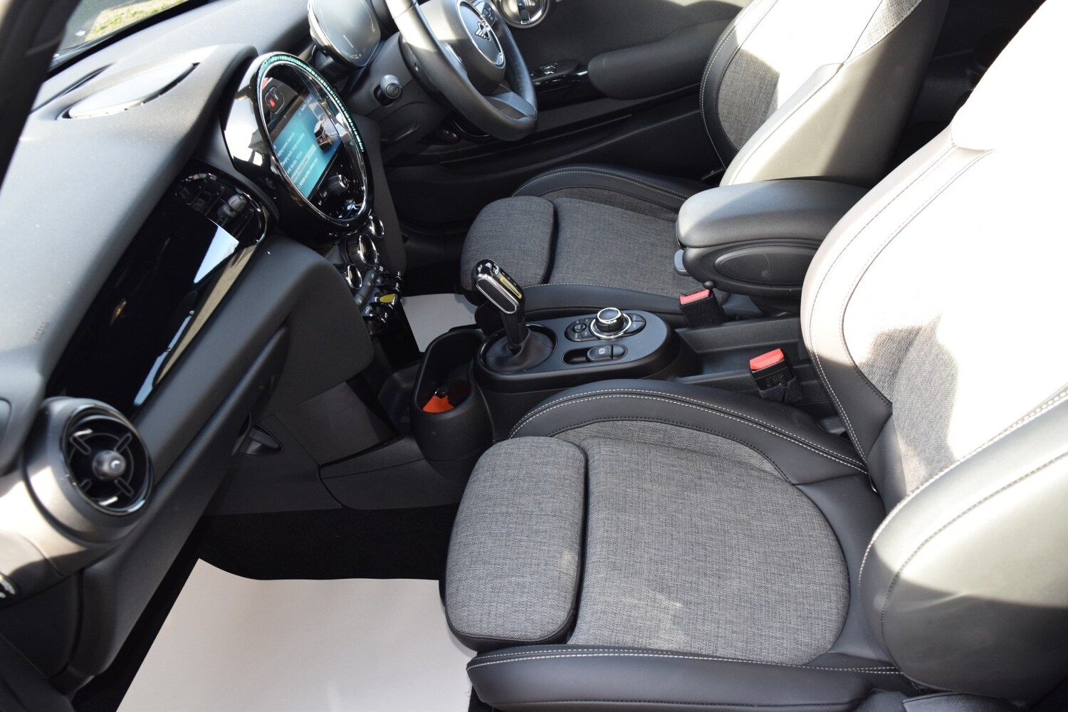 Used MINI Hatch 2022 for sale - 77556073: Photo 11