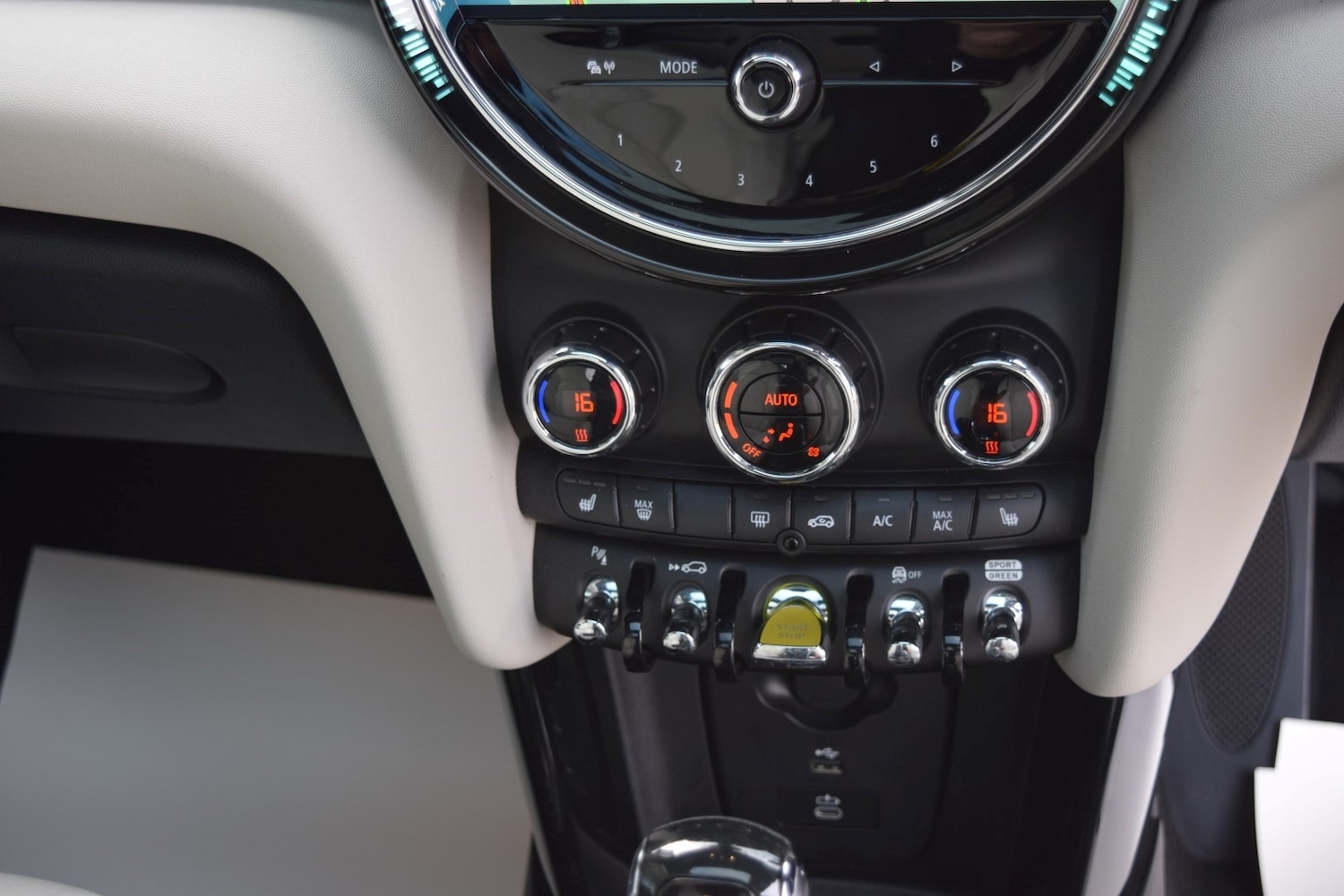 Used MINI Hatch 2022 for sale - 77663712: Photo 32