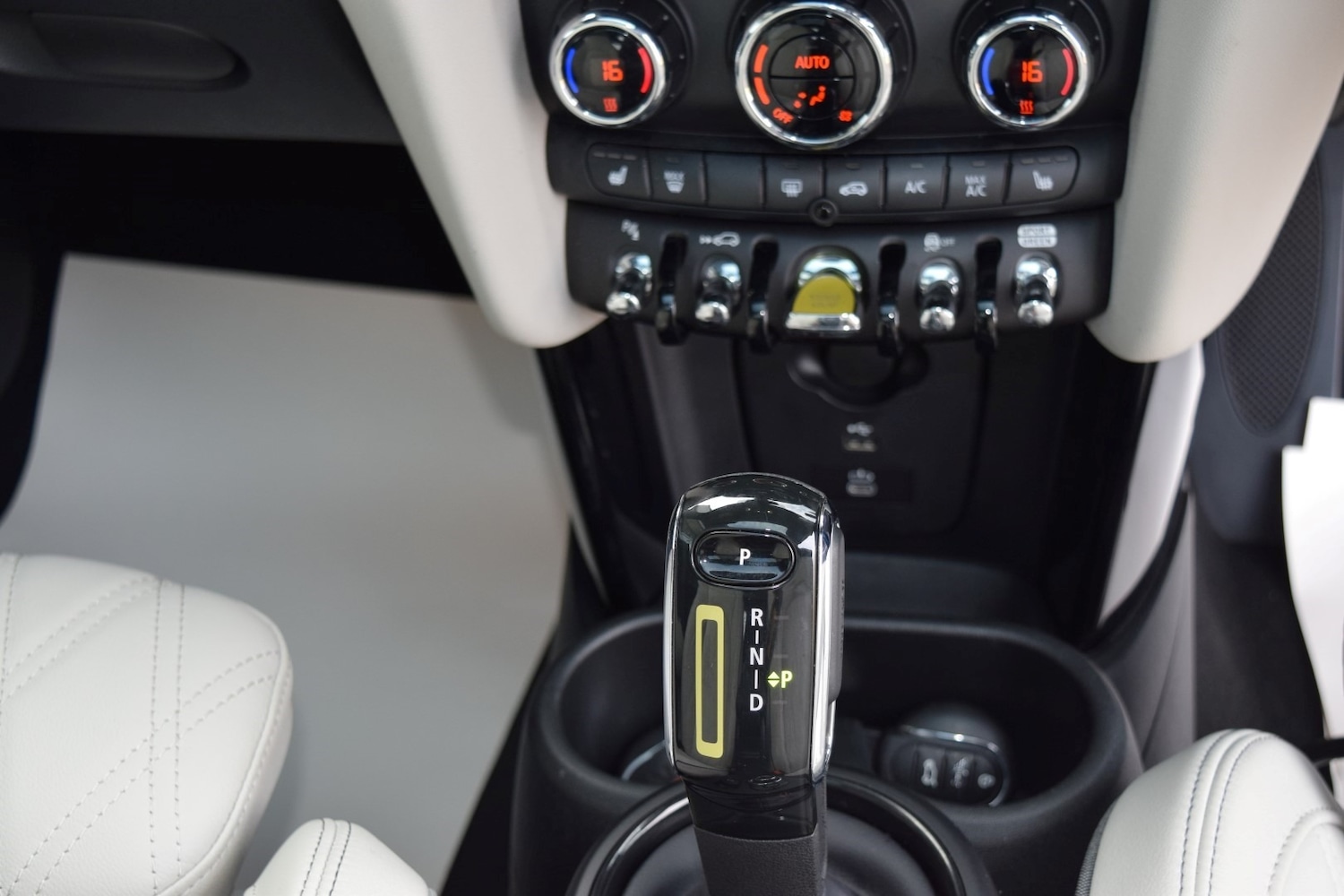 Used MINI Hatch 2022 for sale - 77663712: Photo 33