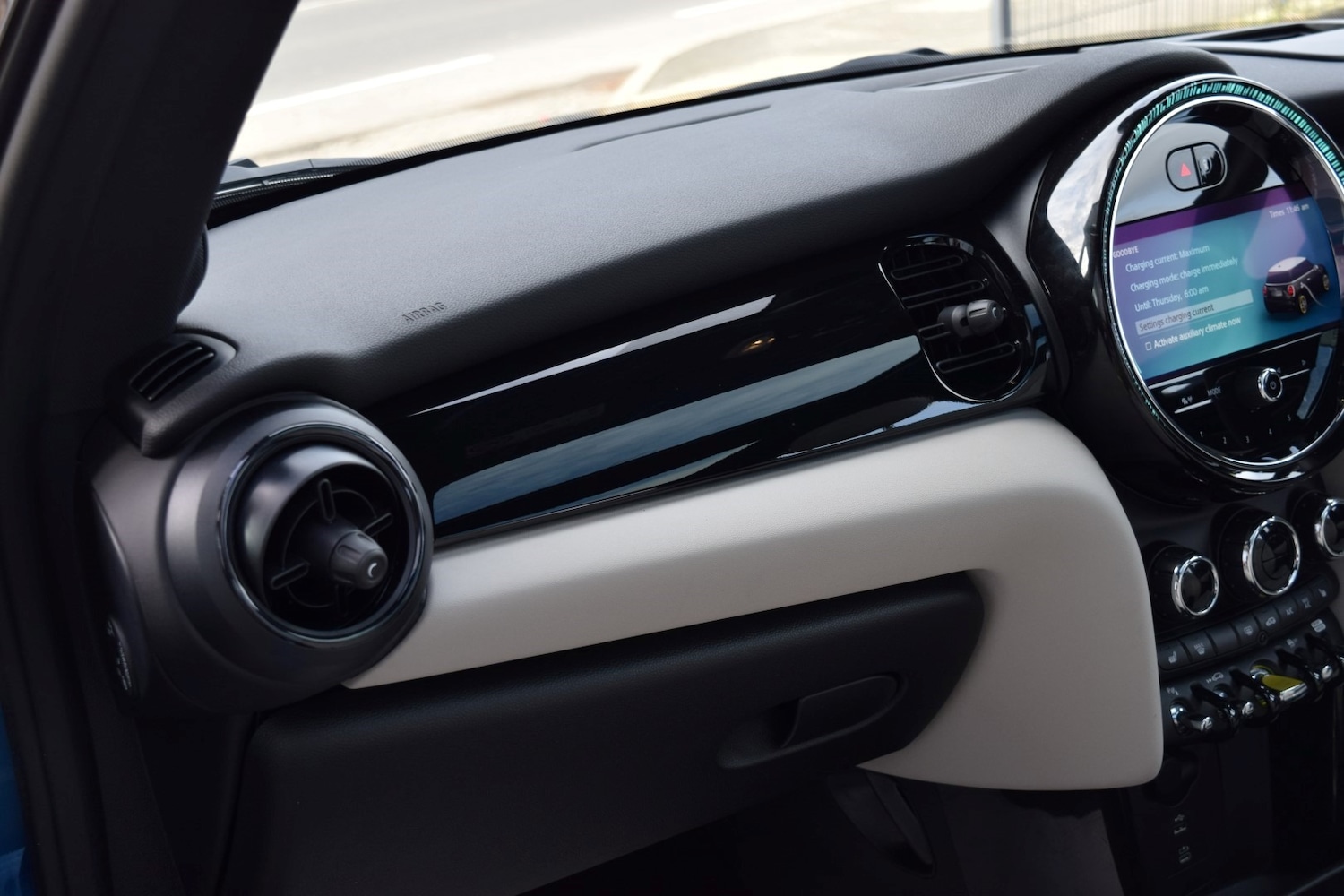 Used MINI Hatch 2022 for sale - 77663712: Photo 42