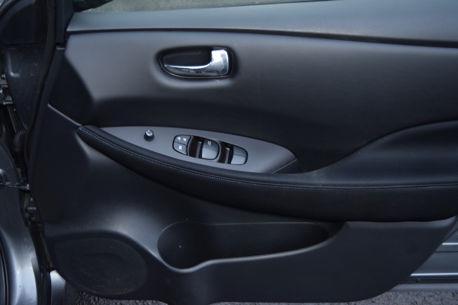 Used Nissan Leaf 2022 for sale - 76807571: Photo 45