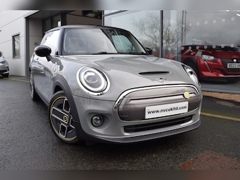 Used MINI Hatch 2020 for sale - 77543668: Photo