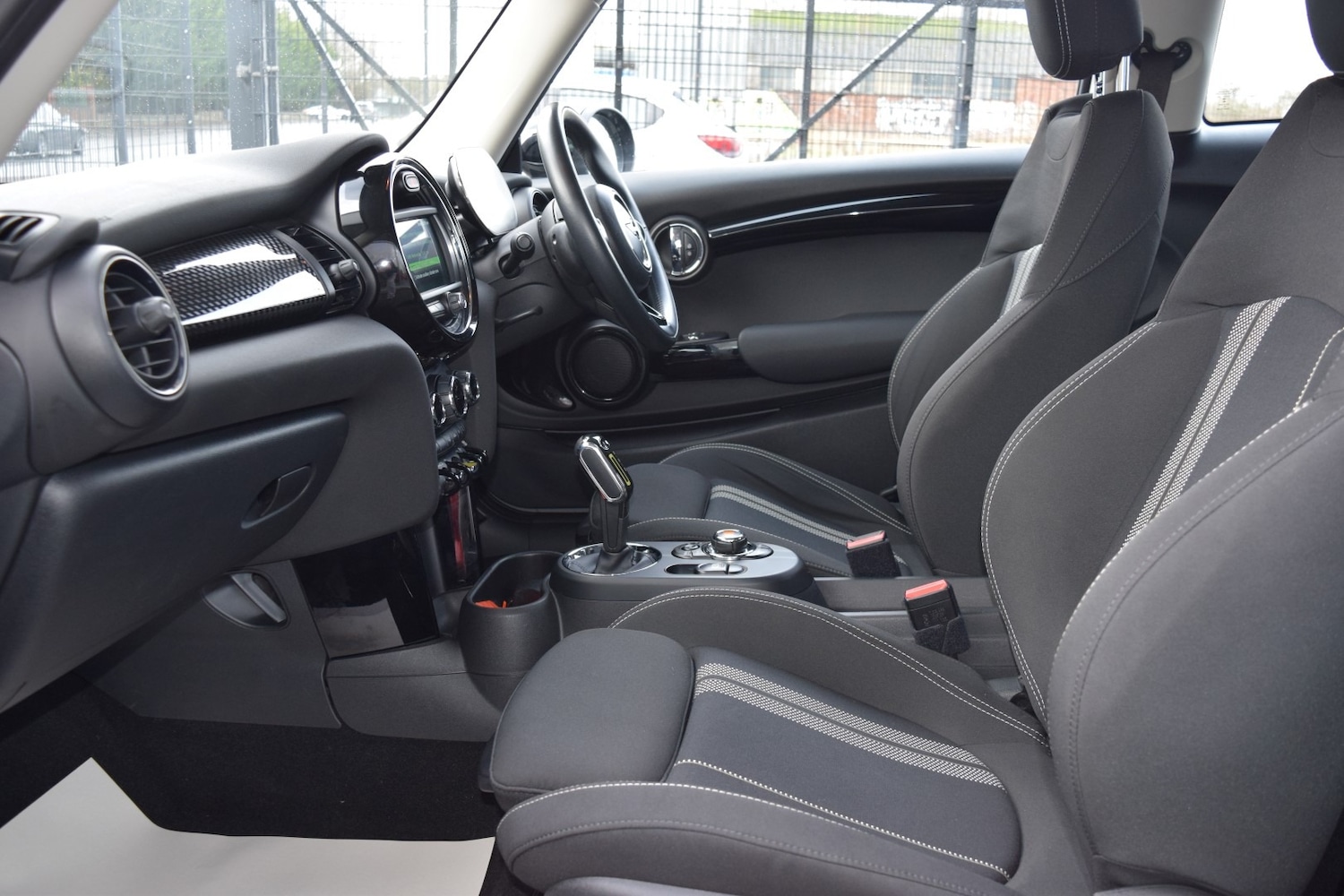 Used MINI Hatch 2020 for sale - 77543668: Photo 35