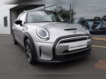 Used MINI Hatch 2023 for sale - 79240967: Photo