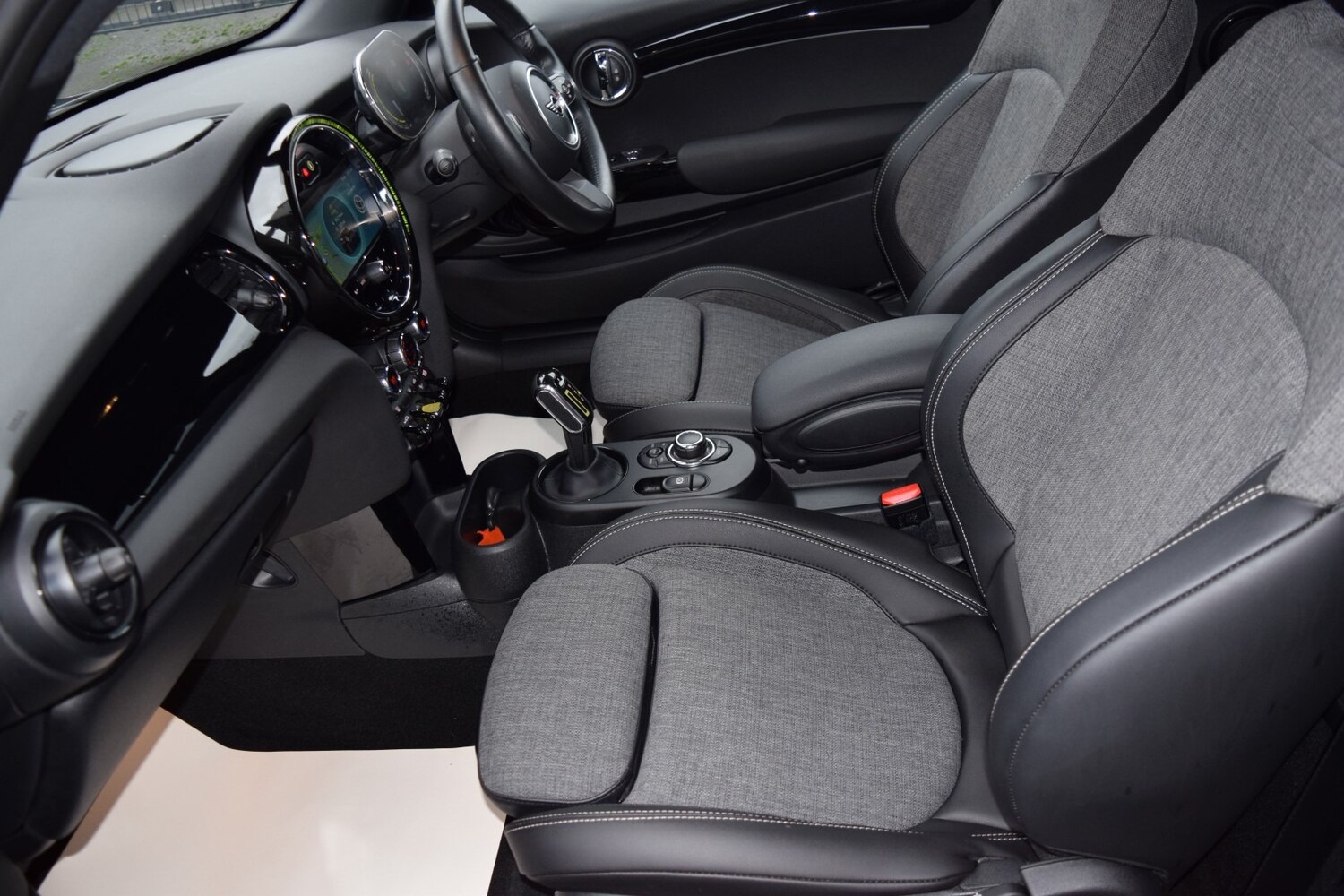 Used MINI Hatch 2022 for sale - 77501422: Photo 11