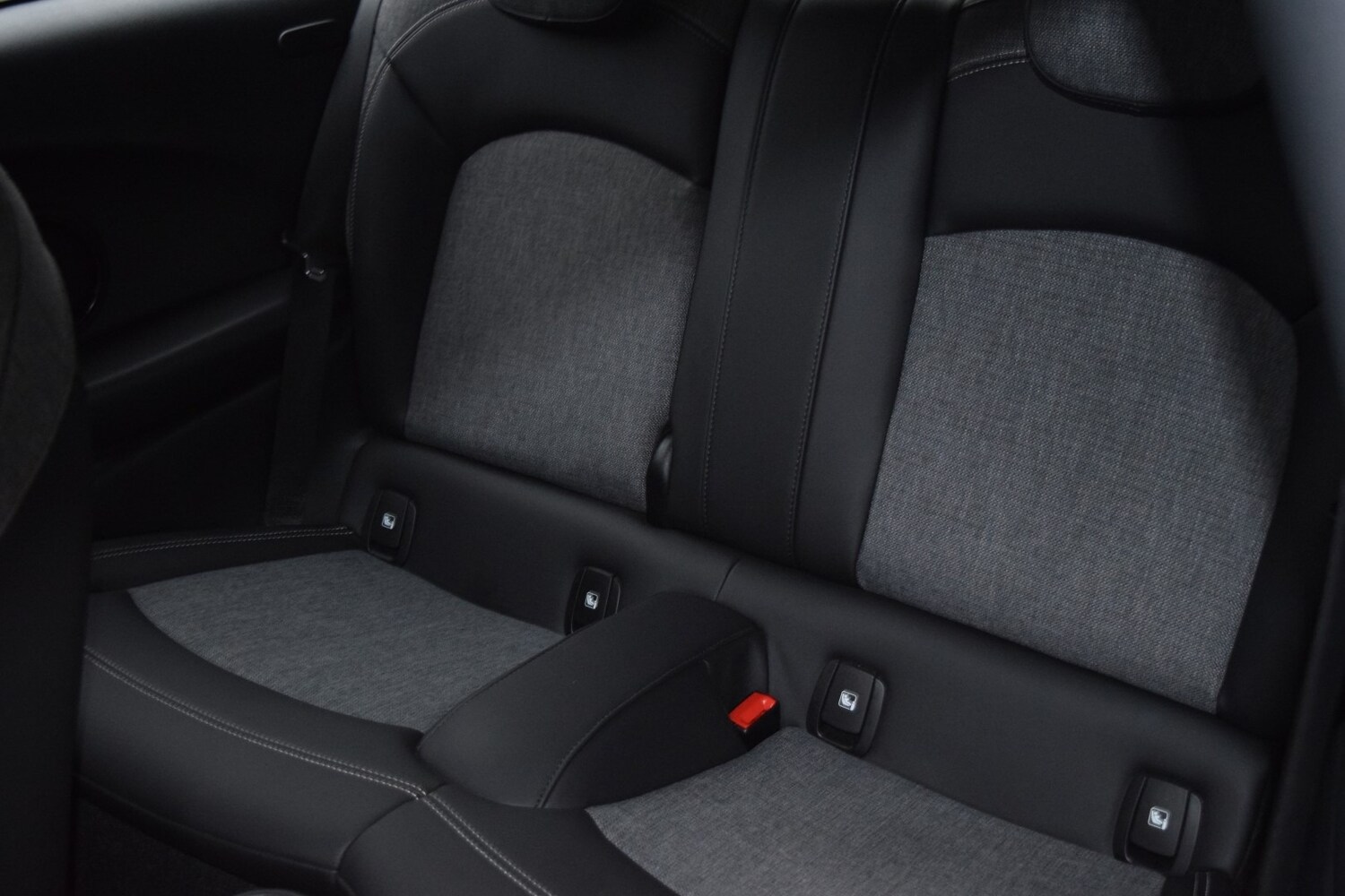 Used MINI Hatch 2022 for sale - 77501422: Photo 13