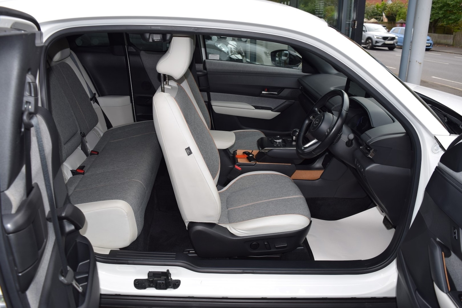 Used Mazda MX-30 2023 for sale - 76048560: Photo 13