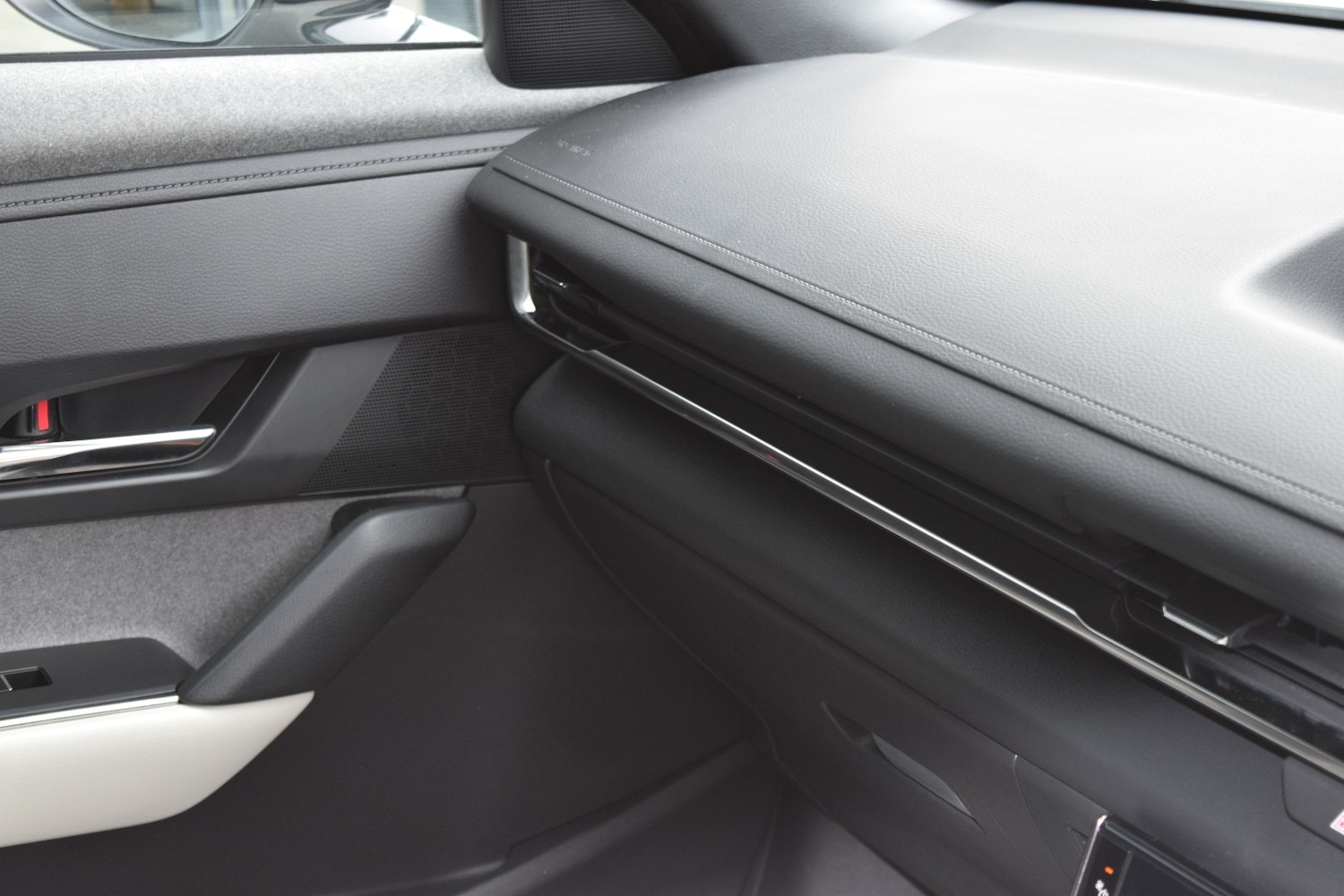 Used Mazda MX-30 2023 for sale - 76048560: Photo 17