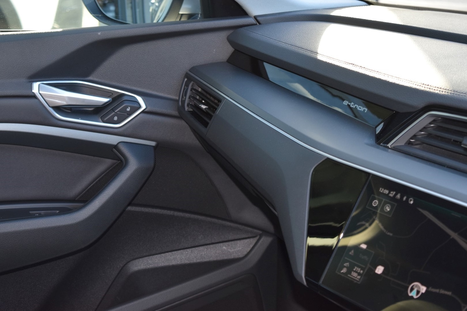 Used Audi e-tron 2022 for sale - 76784718: Photo 16