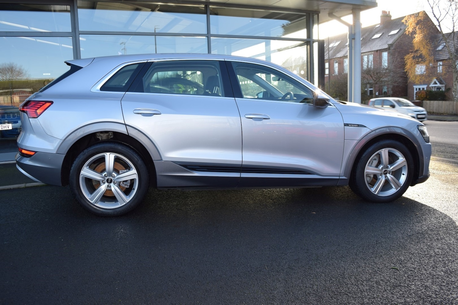 Used Audi e-tron 2022 for sale - 76784718: Photo 2