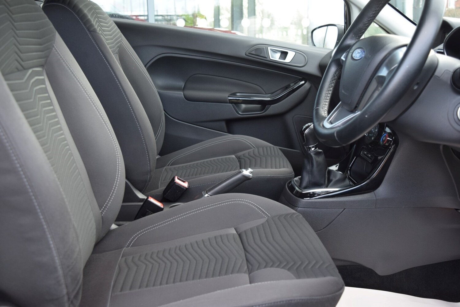 Used Ford Fiesta 2017 for sale - 77917792: Photo 32