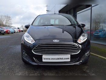 Used Ford Fiesta 2017 for sale - 77917792: Photo