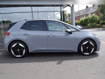 Used Volkswagen ID.3 2024 for sale - 79100084: Photo