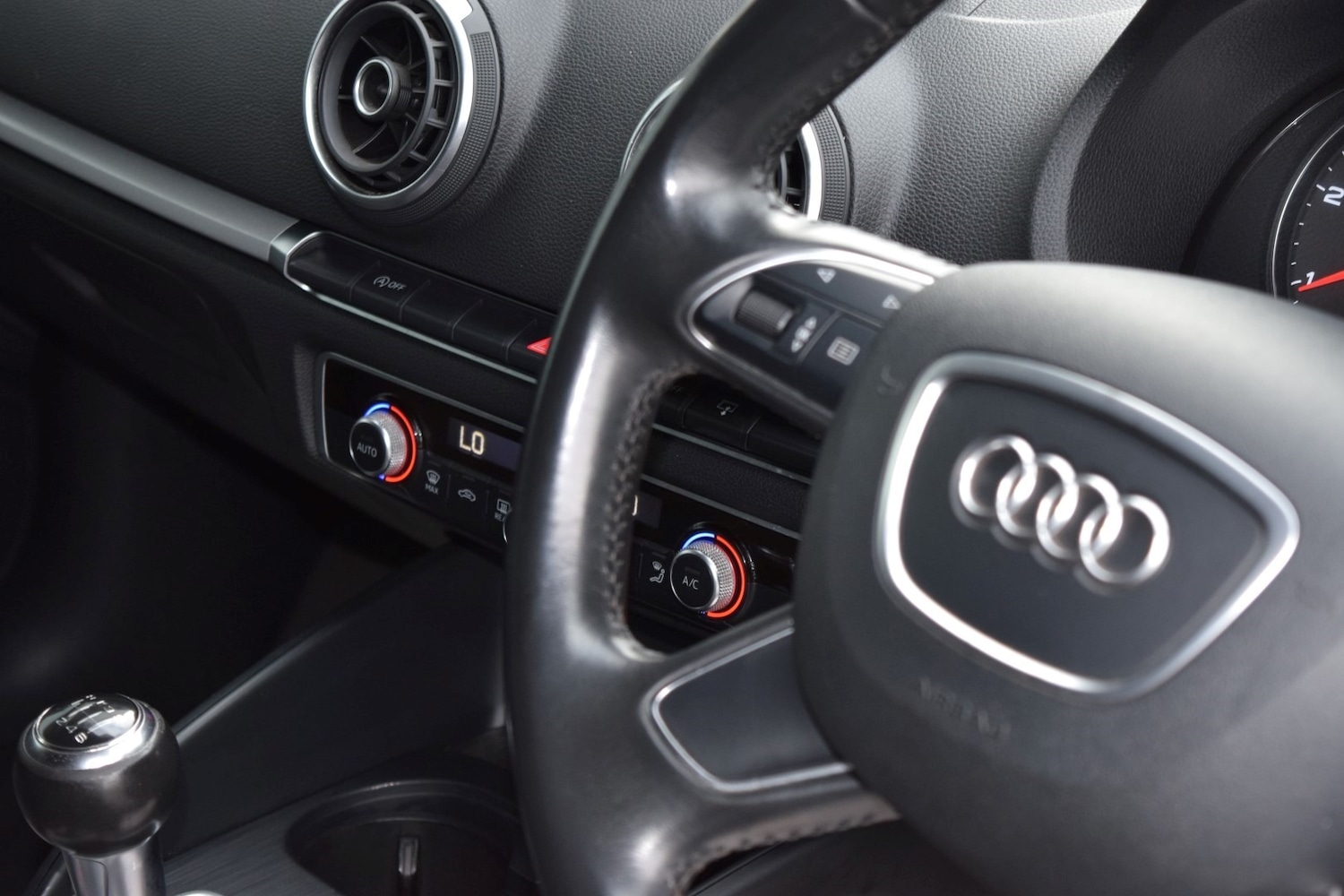 Used Audi A3 2015 for sale - 76331200: Photo 17