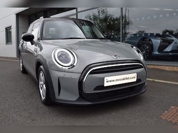 Used MINI Hatch 2022 for sale - 79240952: Photo