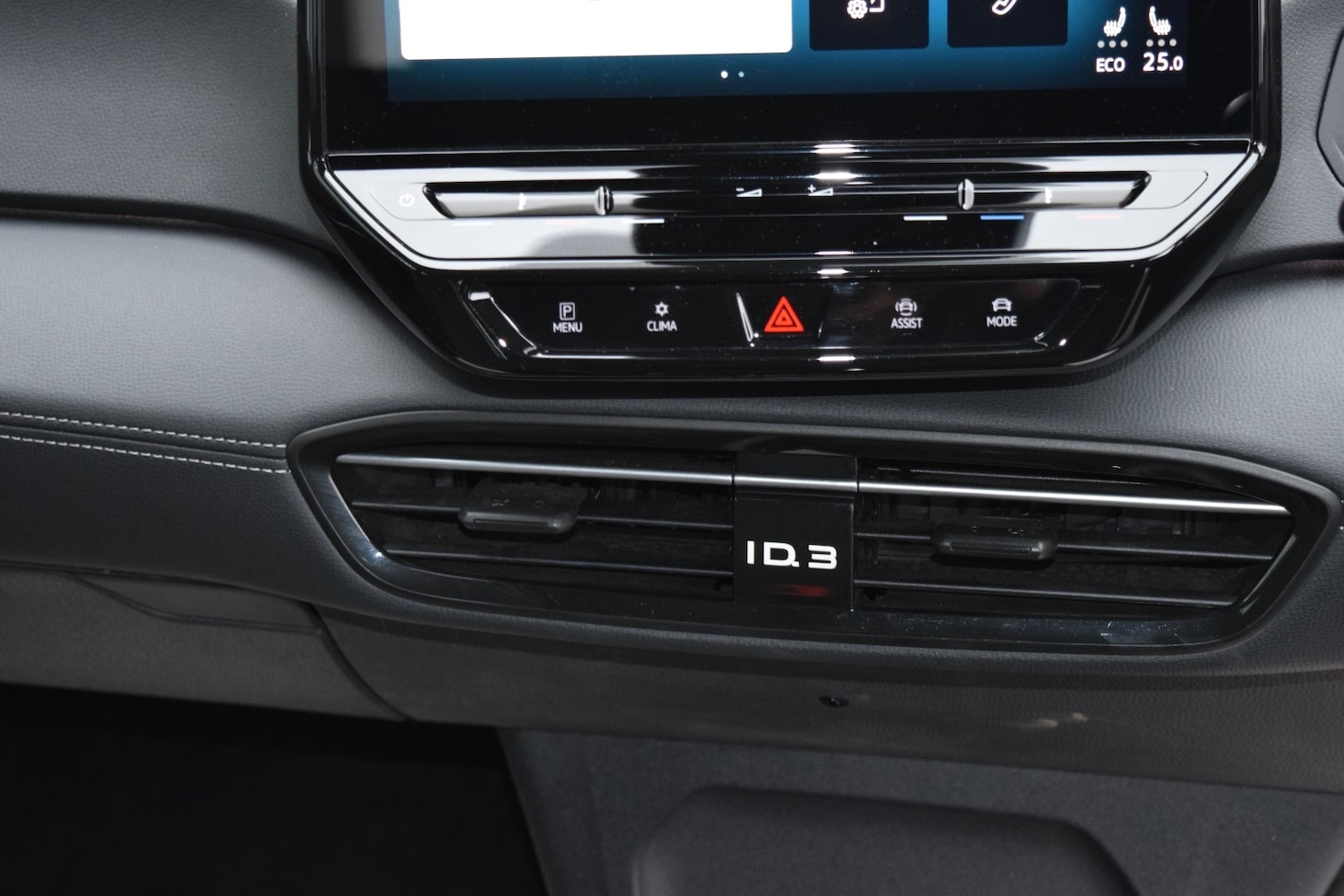 Used Volkswagen ID.3 2023 for sale - 76920058: Photo 29