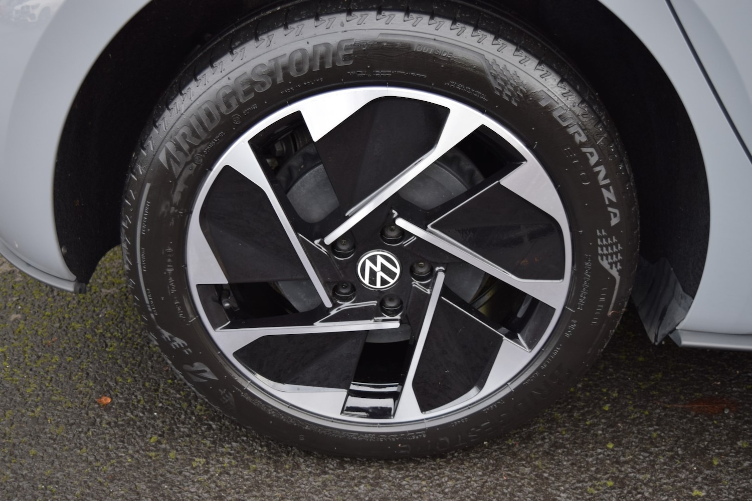 Used Volkswagen ID.3 2023 for sale - 76920058: Photo 8