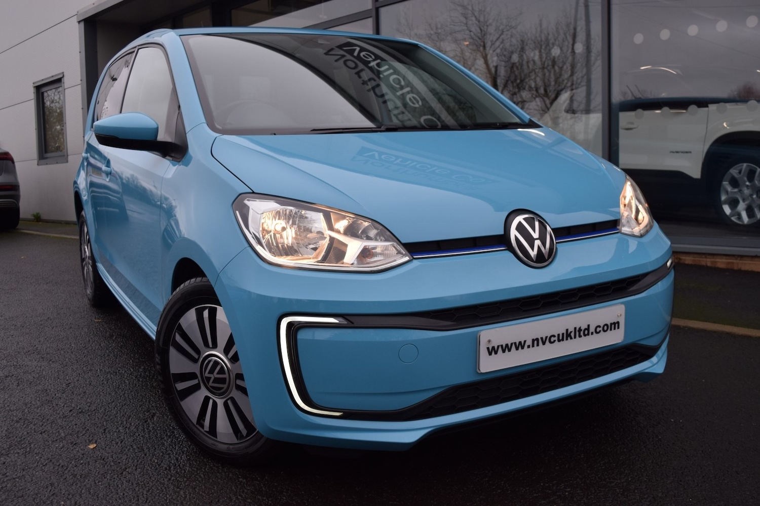 Used Volkswagen up! 2022 for sale - 76763078: Photo 1