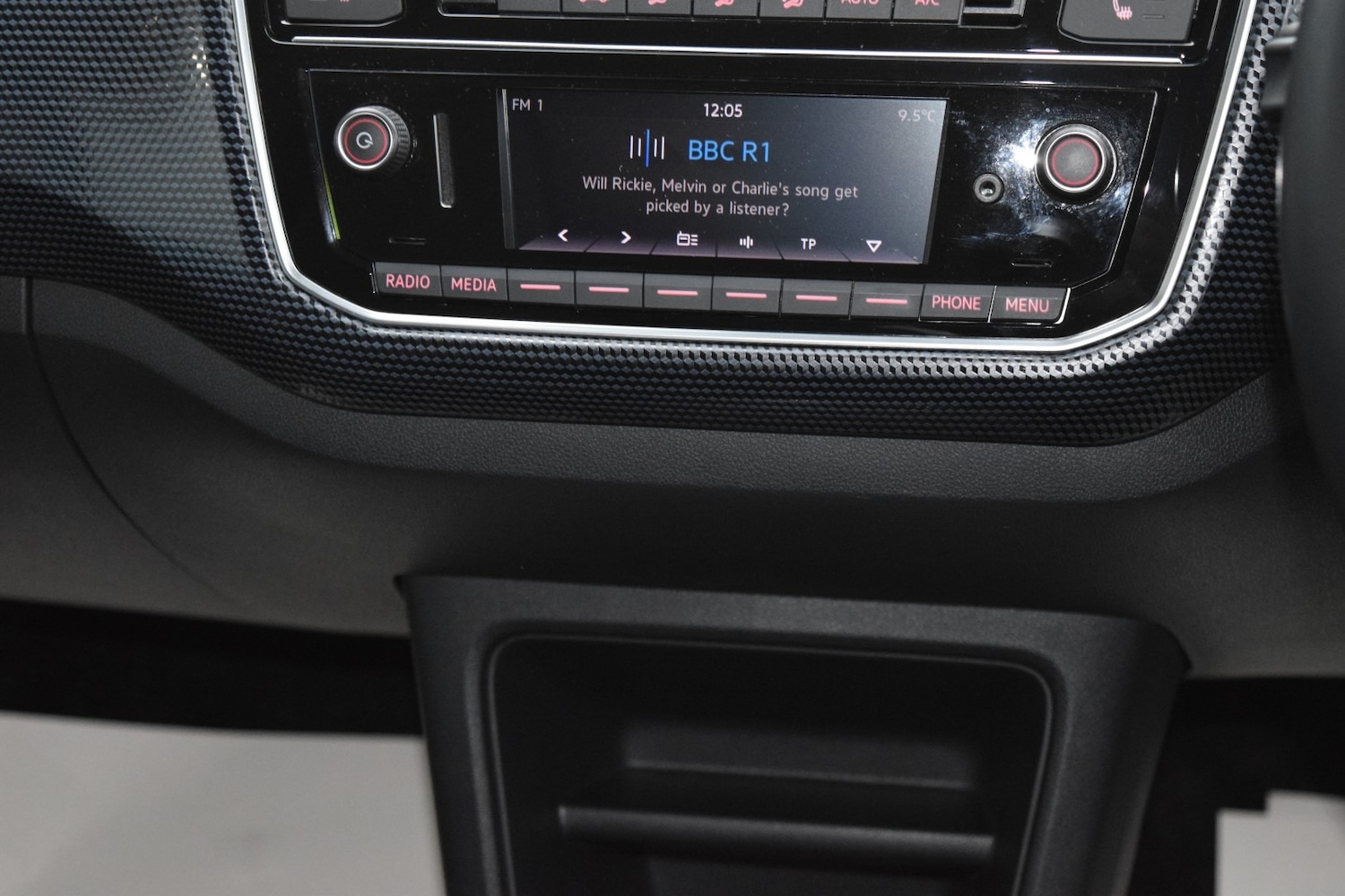 Used Volkswagen up! 2022 for sale - 76763078: Photo 28