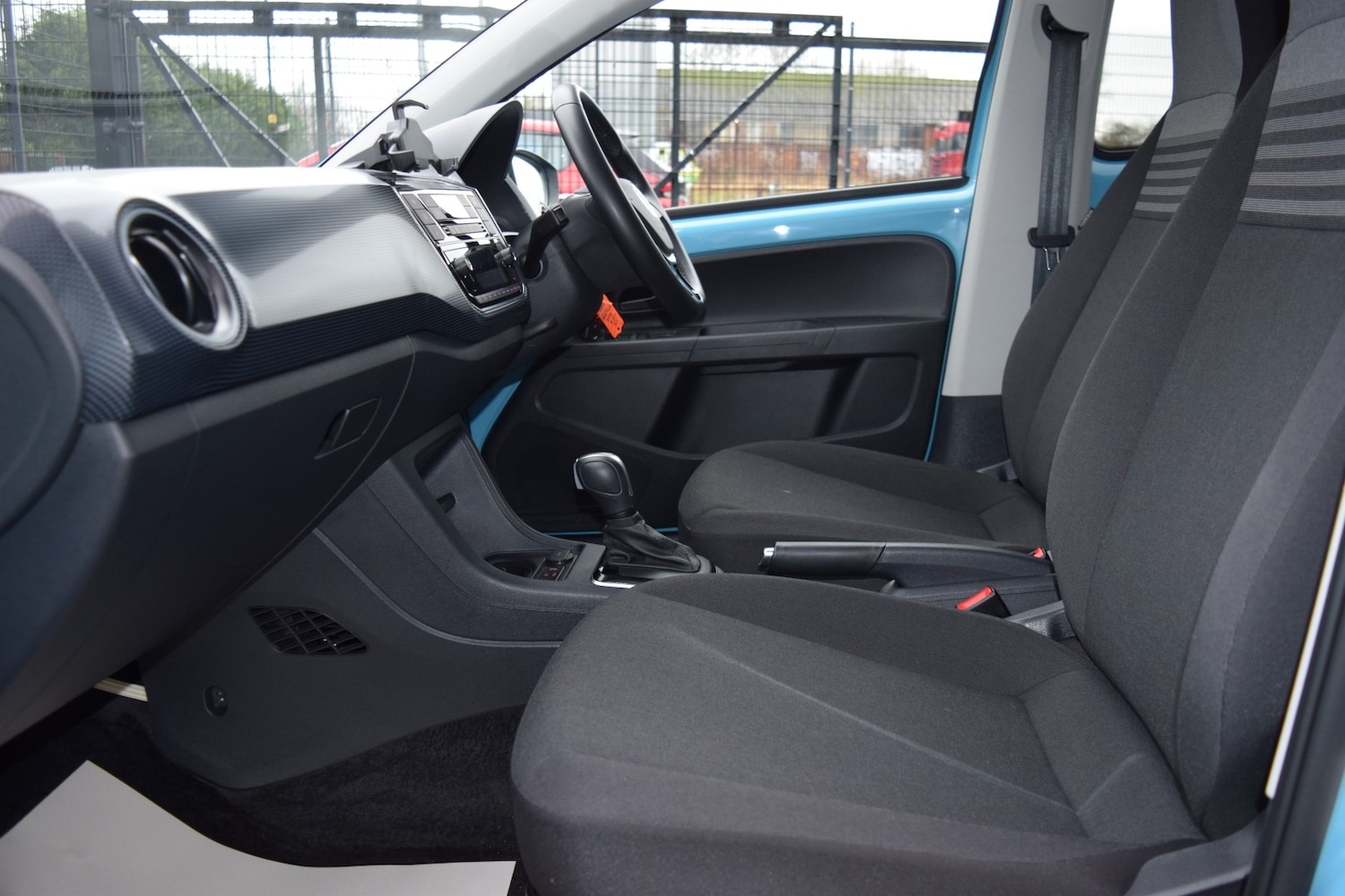 Used Volkswagen up! 2022 for sale - 76763078: Photo 33