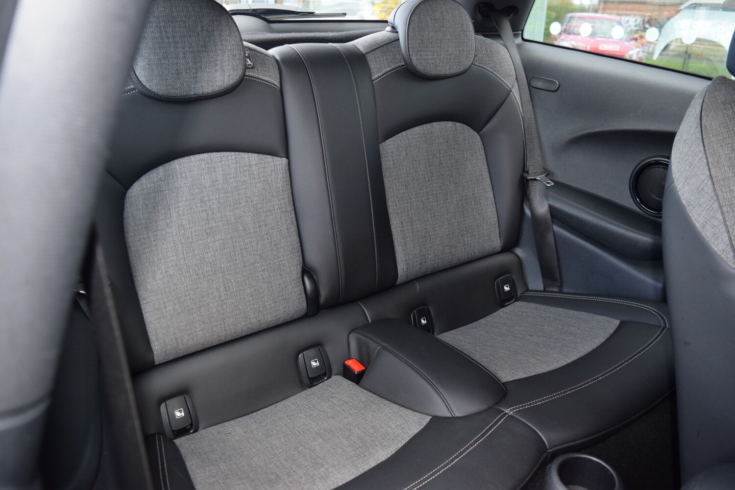 Used MINI Hatch 2022 for sale - 78223352: Photo 11