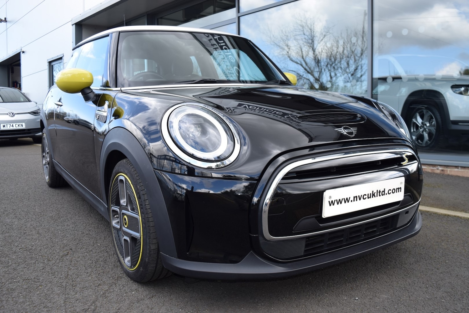 Used MINI Hatch 2022 for sale - 78223352: Photo 3