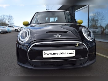 Used MINI Hatch 2022 for sale - 78223352: Photo