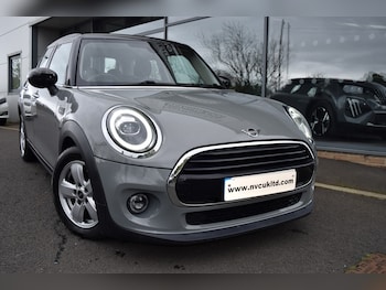 Used MINI Hatch 2019 for sale - 78542040: Photo