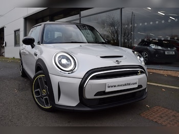Used MINI Hatch 2022 for sale - 76507336: Photo