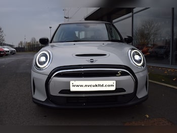Used MINI Hatch 2022 for sale - 76507336: Photo