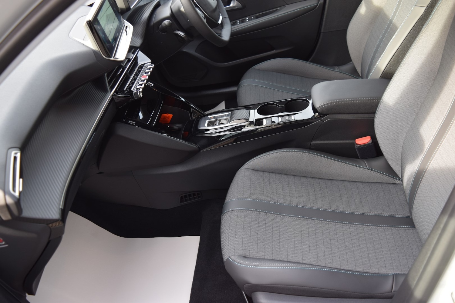 Used Peugeot 208 2022 for sale - 76413895: Photo 11