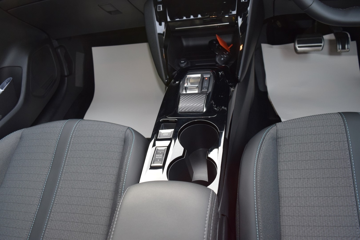 Used Peugeot 208 2022 for sale - 76413895: Photo 33