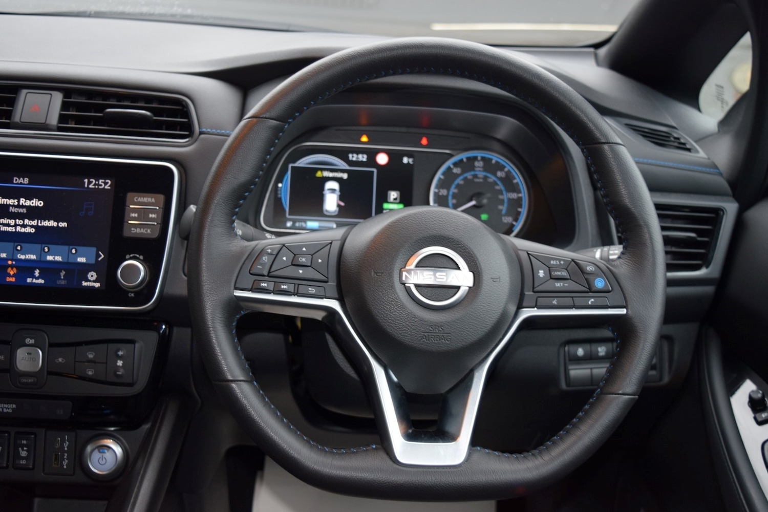 Used Nissan Leaf 2024 for sale - 77311392: Photo 18