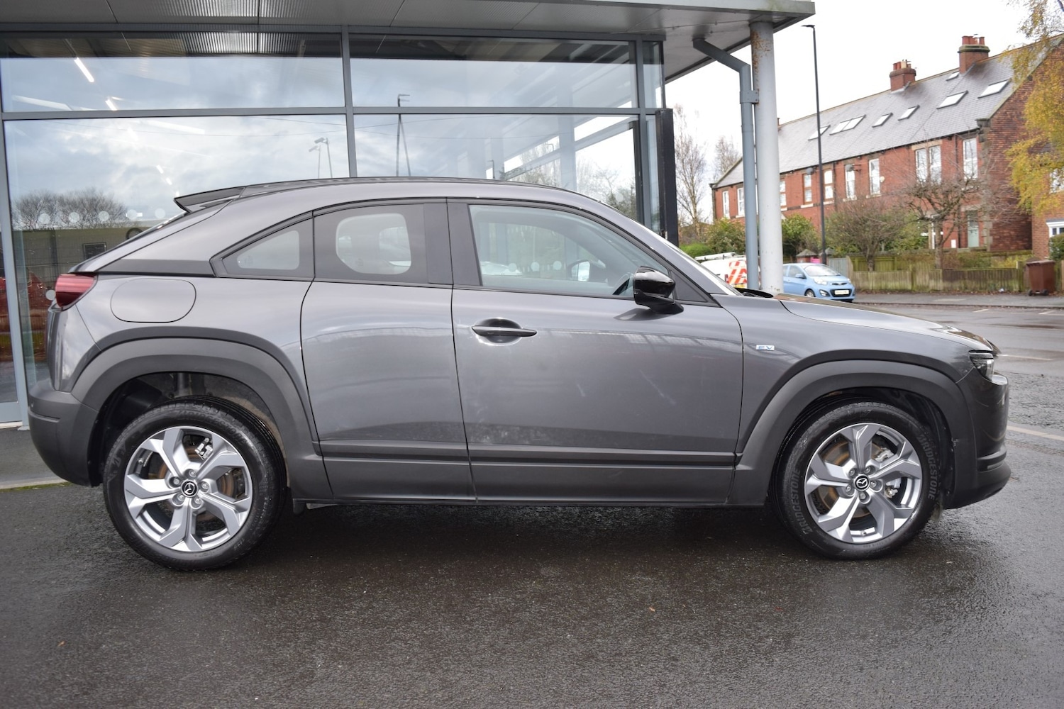 Used Mazda MX-30 2022 for sale - 76682471: Photo 2