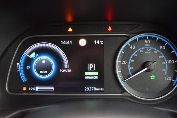 Used Nissan Leaf 2022 for sale - 76309971: Photo 19