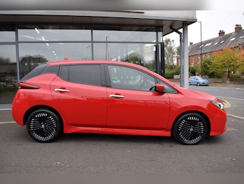 Used Nissan Leaf 2022 for sale - 76309971: Photo 2