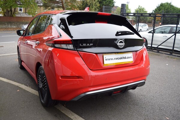 Used Nissan Leaf 2022 for sale - 76309971: Photo 8