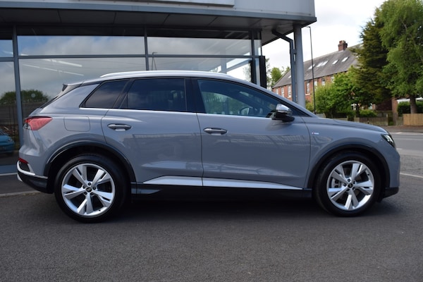 Used Audi Q4 e-tron 2024 for sale - 75193535: Photo 2