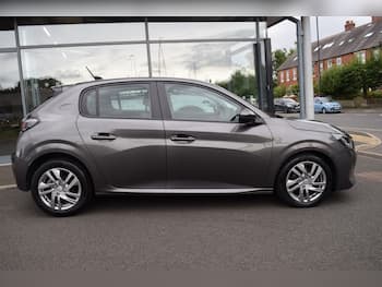 Used Peugeot 208 2020 for sale - 79693452: Photo