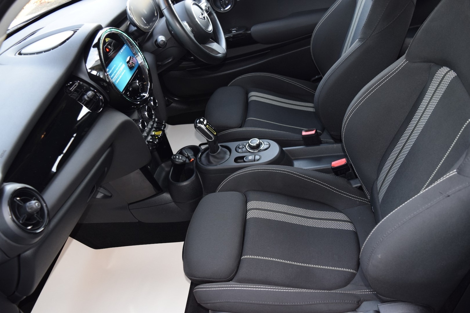 Used MINI Hatch 2023 for sale - 76364302: Photo 11