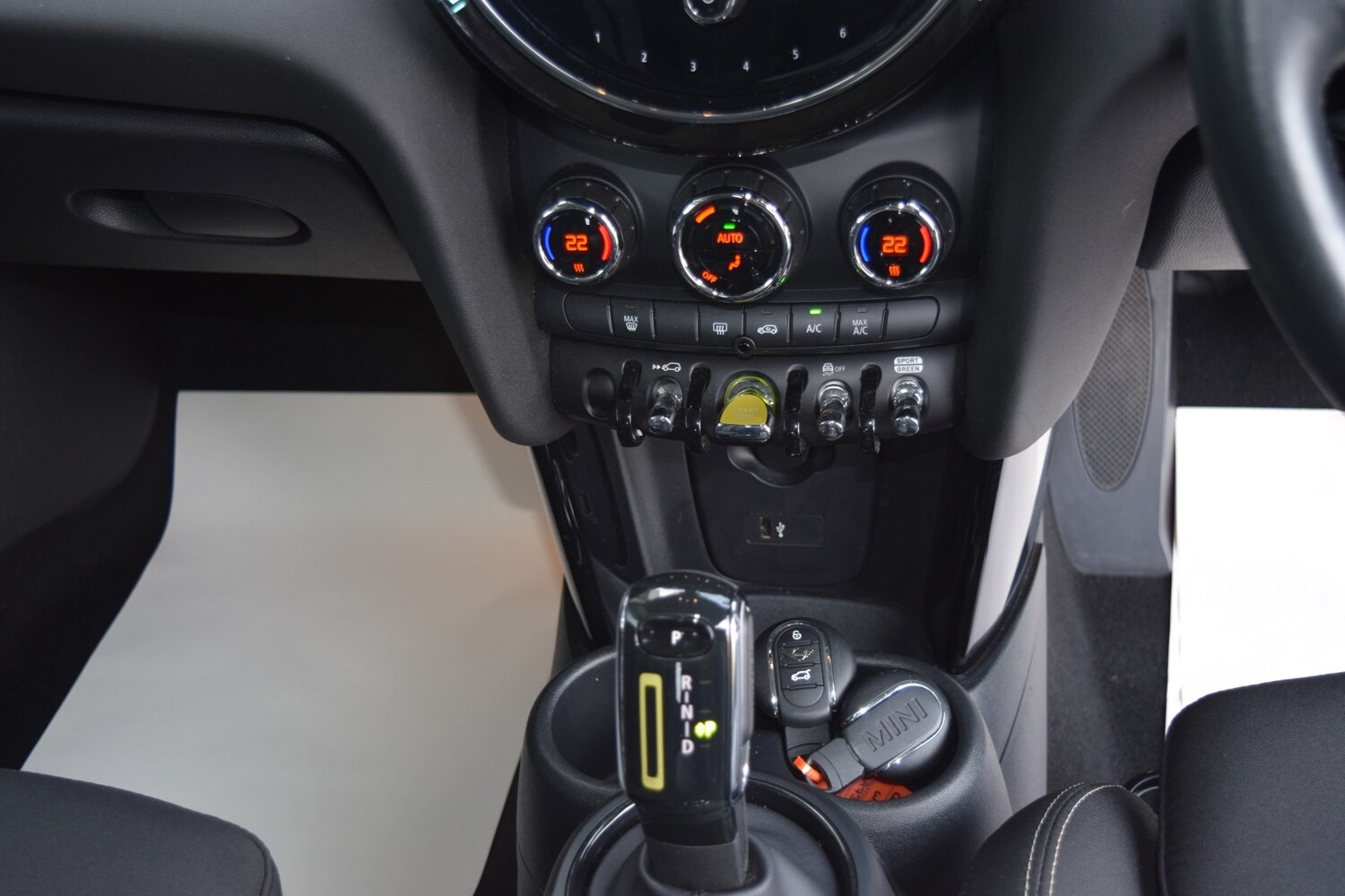 Used MINI Hatch 2023 for sale - 76364302: Photo 30