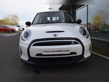Used MINI Hatch 2023 for sale - 76364302: Photo