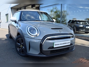 2022 (22) - 135kW Cooper S Level 1 33kWh 3dr Auto