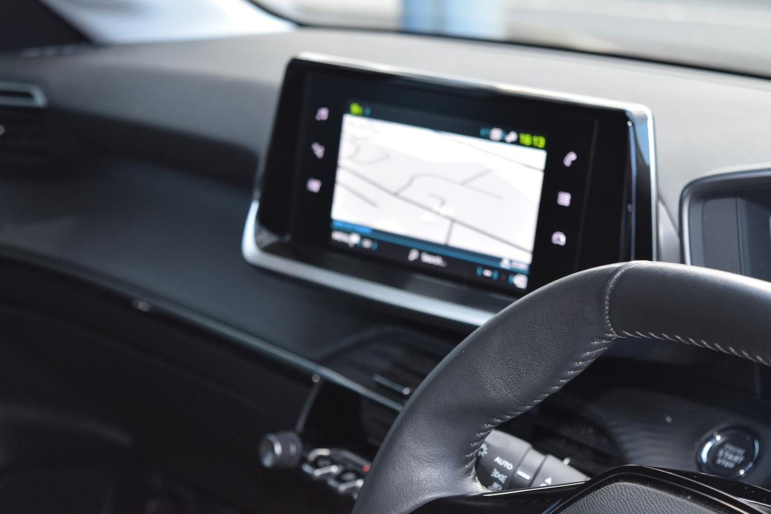 Used Peugeot 208 2023 for sale - 77393559: Photo 16