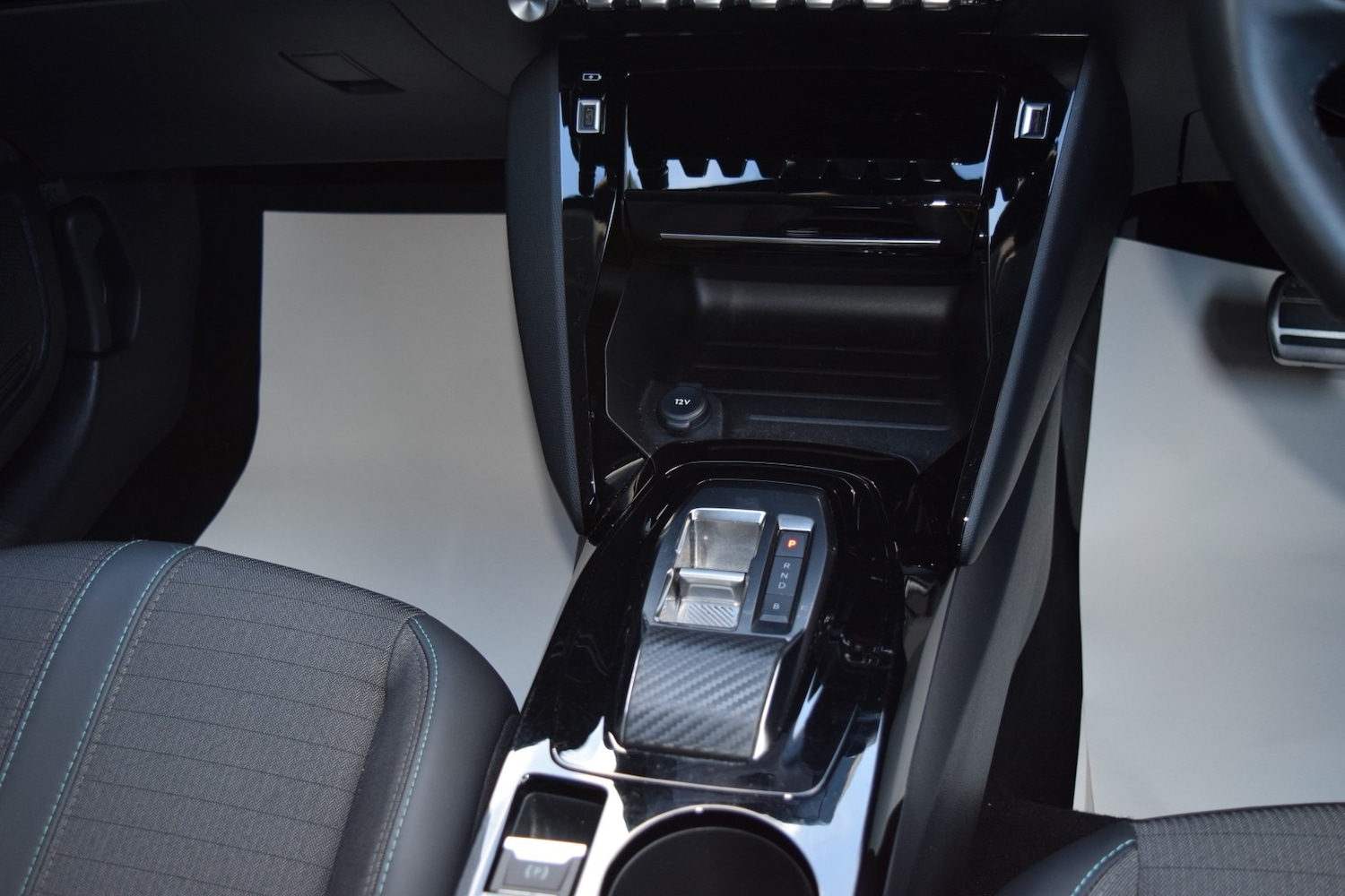 Used Peugeot 208 2023 for sale - 77393559: Photo 31