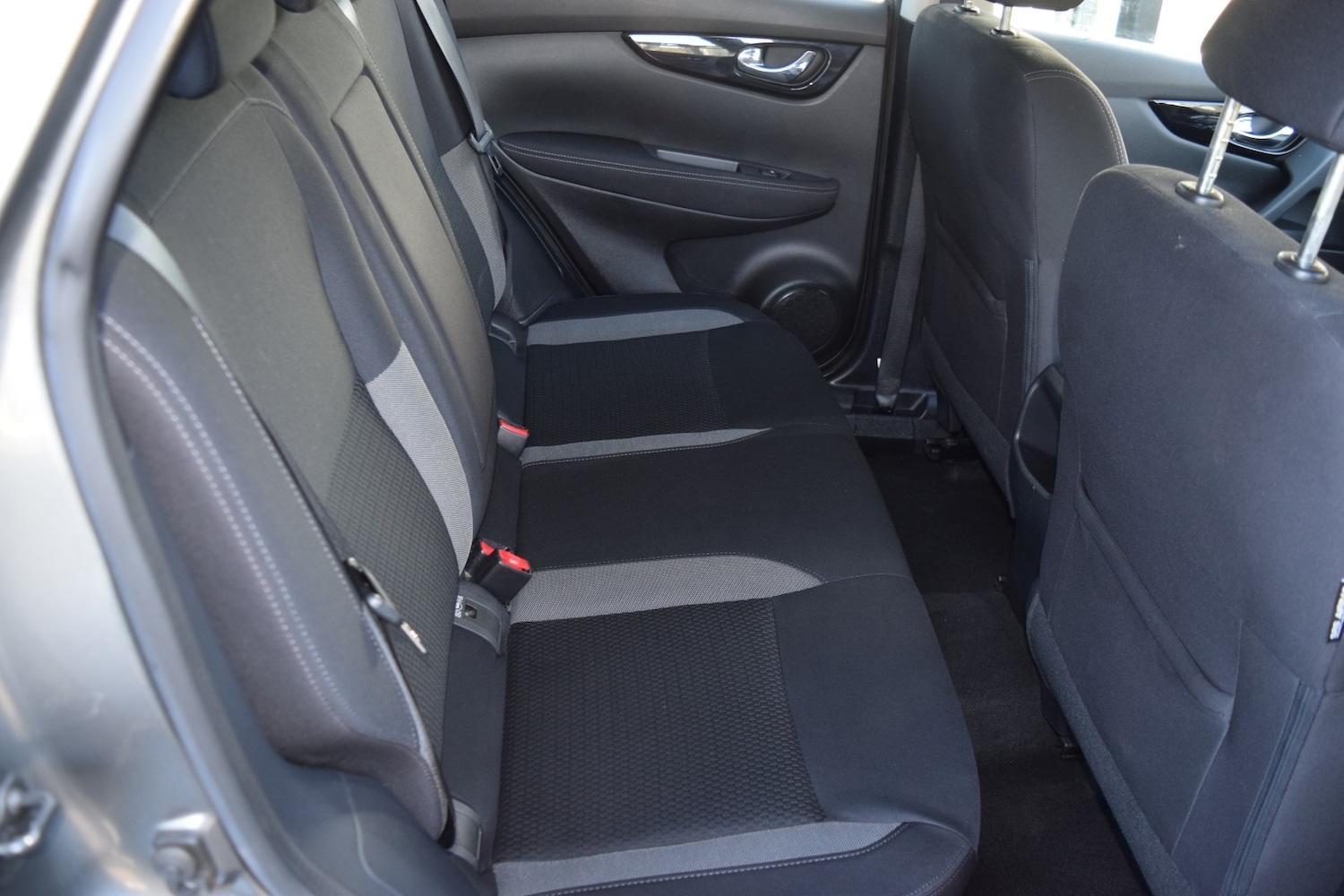 Used Nissan Qashqai 2017 for sale - 76393443: Photo 12