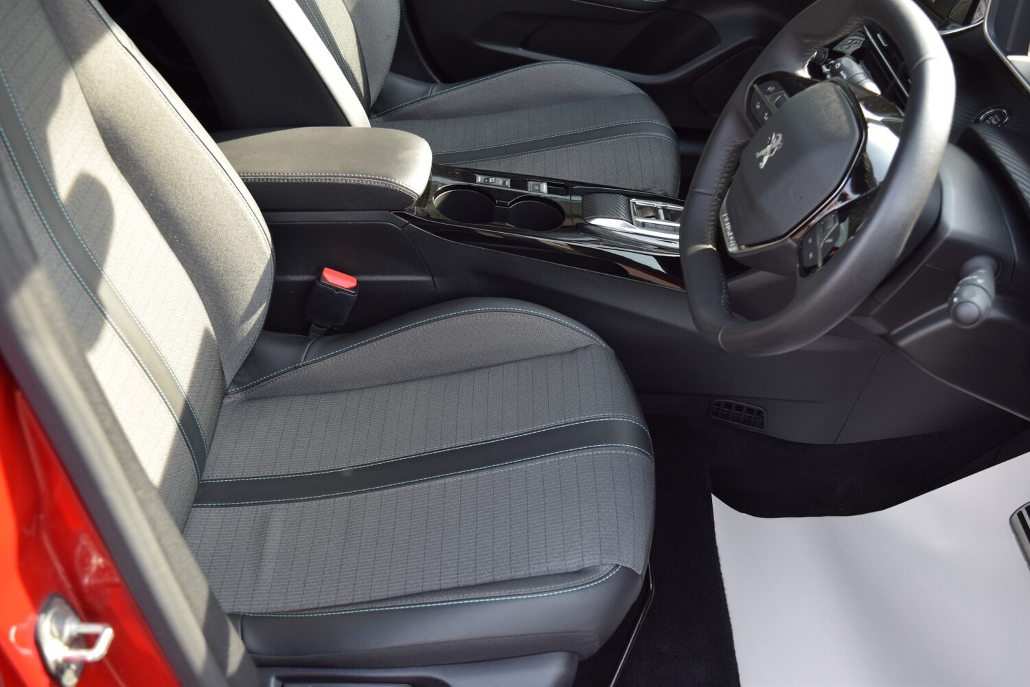 Used Peugeot 208 2023 for sale - 77974268: Photo 10