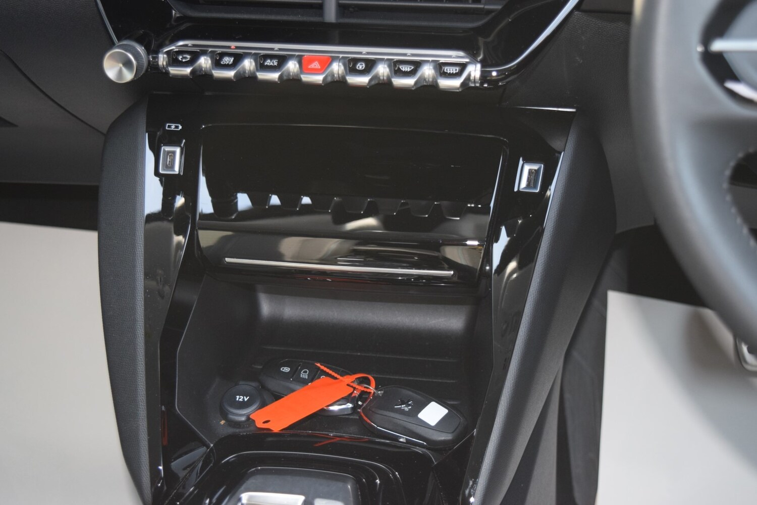 Used Peugeot 208 2023 for sale - 77974268: Photo 29