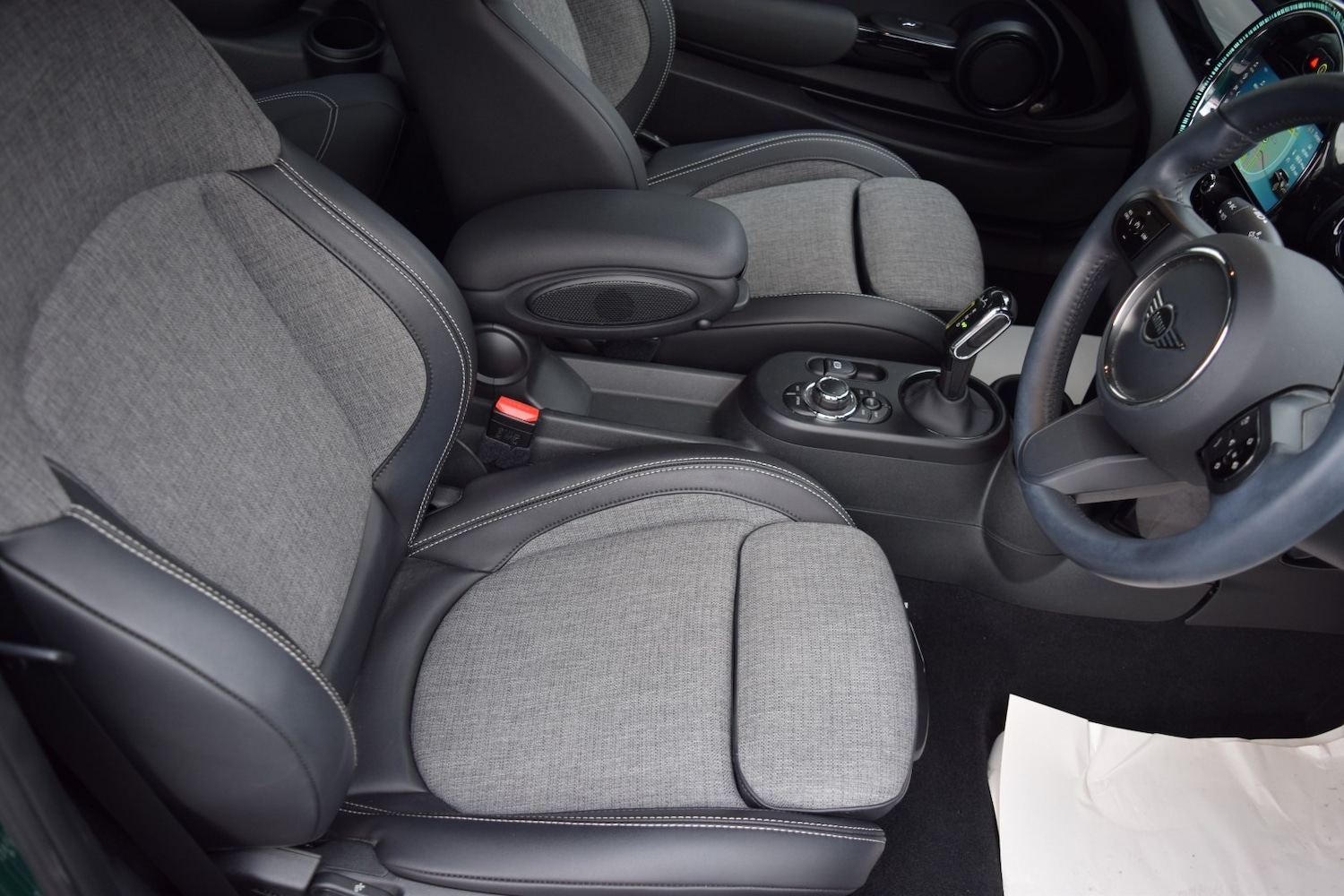 Used MINI Hatch 2022 for sale - 77475311: Photo 10